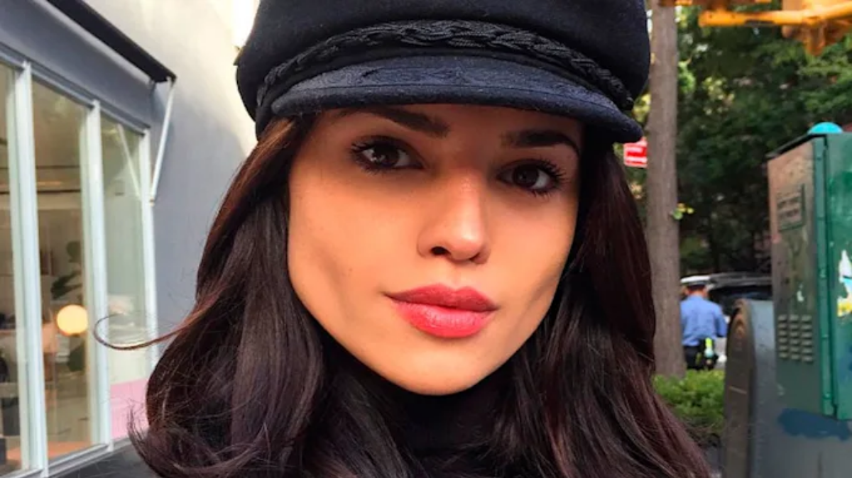Eiza González ente las críticas por salir con varios hombres post thumbnail image
