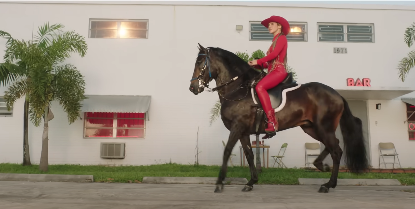 Shakira Se Adentra en la Música Regional Mexicana con “El Jefe” y Aborda Temas Sociales. post thumbnail image