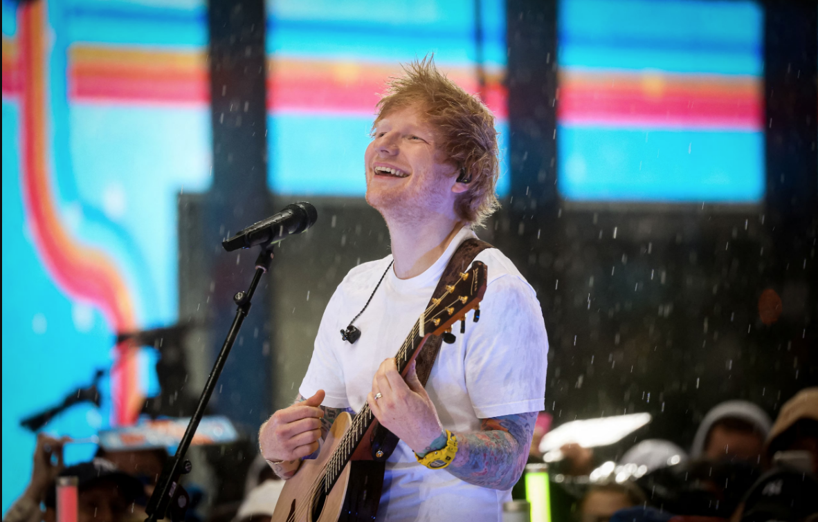 Ed Sheeran Celebra el Lanzamiento de “Autumn Variations” con sus Fans en una Noche Inolvidable post thumbnail image