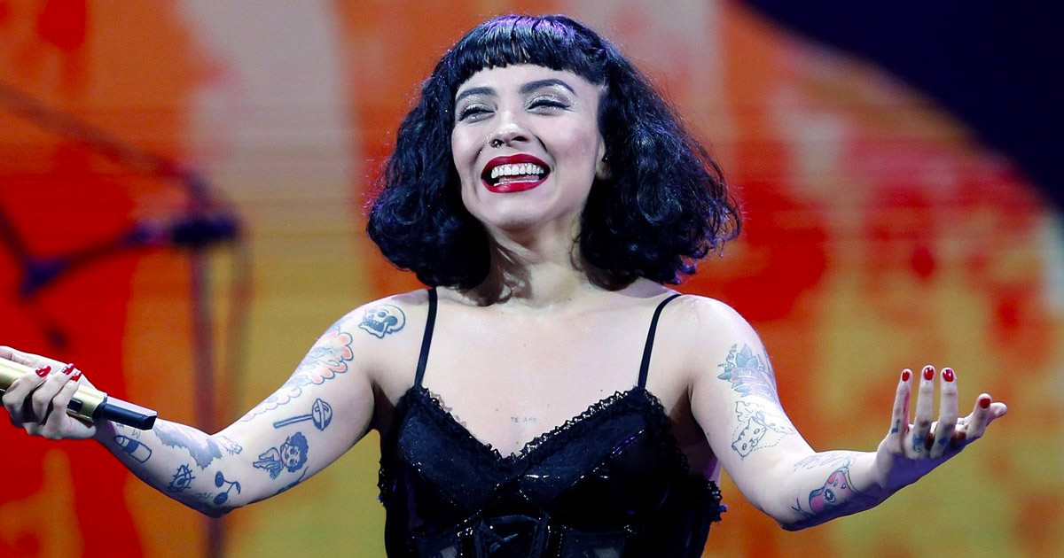 Entre lagrimas Mon Laferte anuncia que tendrá una presentación en Bellas Artes post thumbnail image