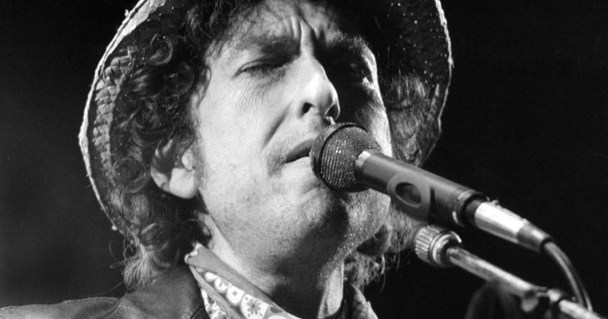 Bob Dylan anuncia material inédito de sus presentaciones históricas en Japón de 1978 post thumbnail image