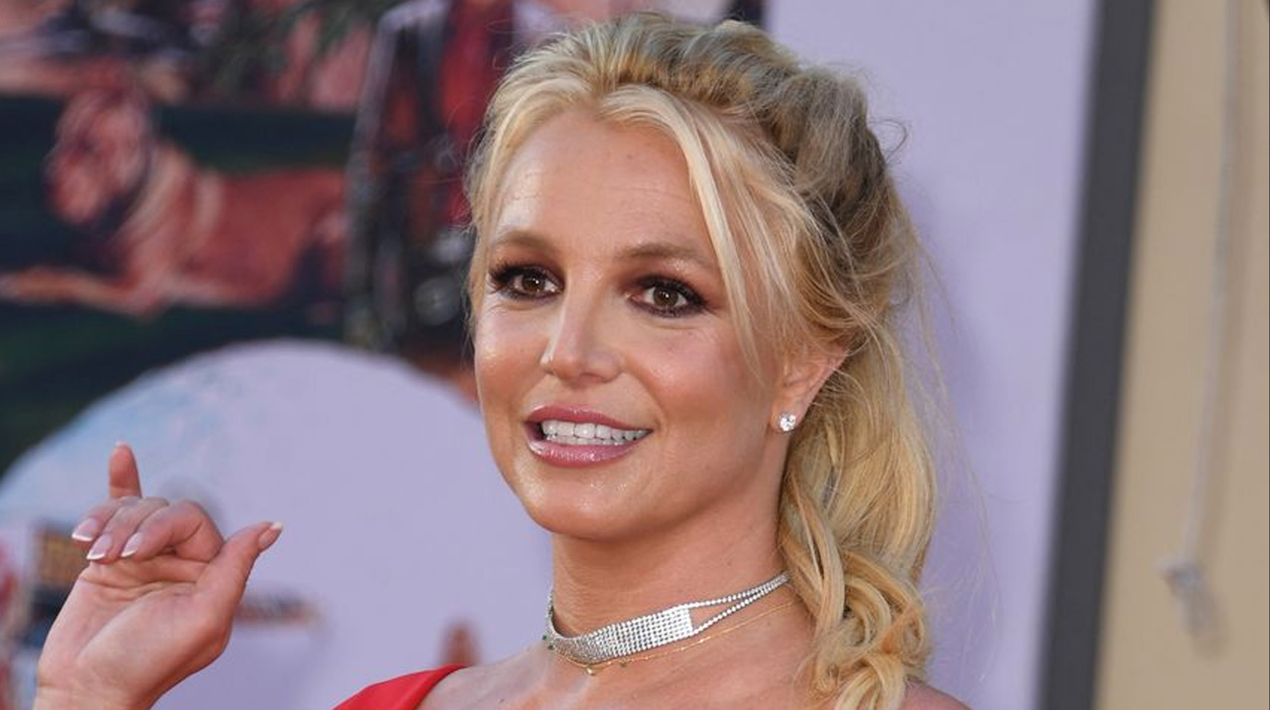 Britney Spears: El libro sobre sus memorias vende 1 millón de copias post thumbnail image