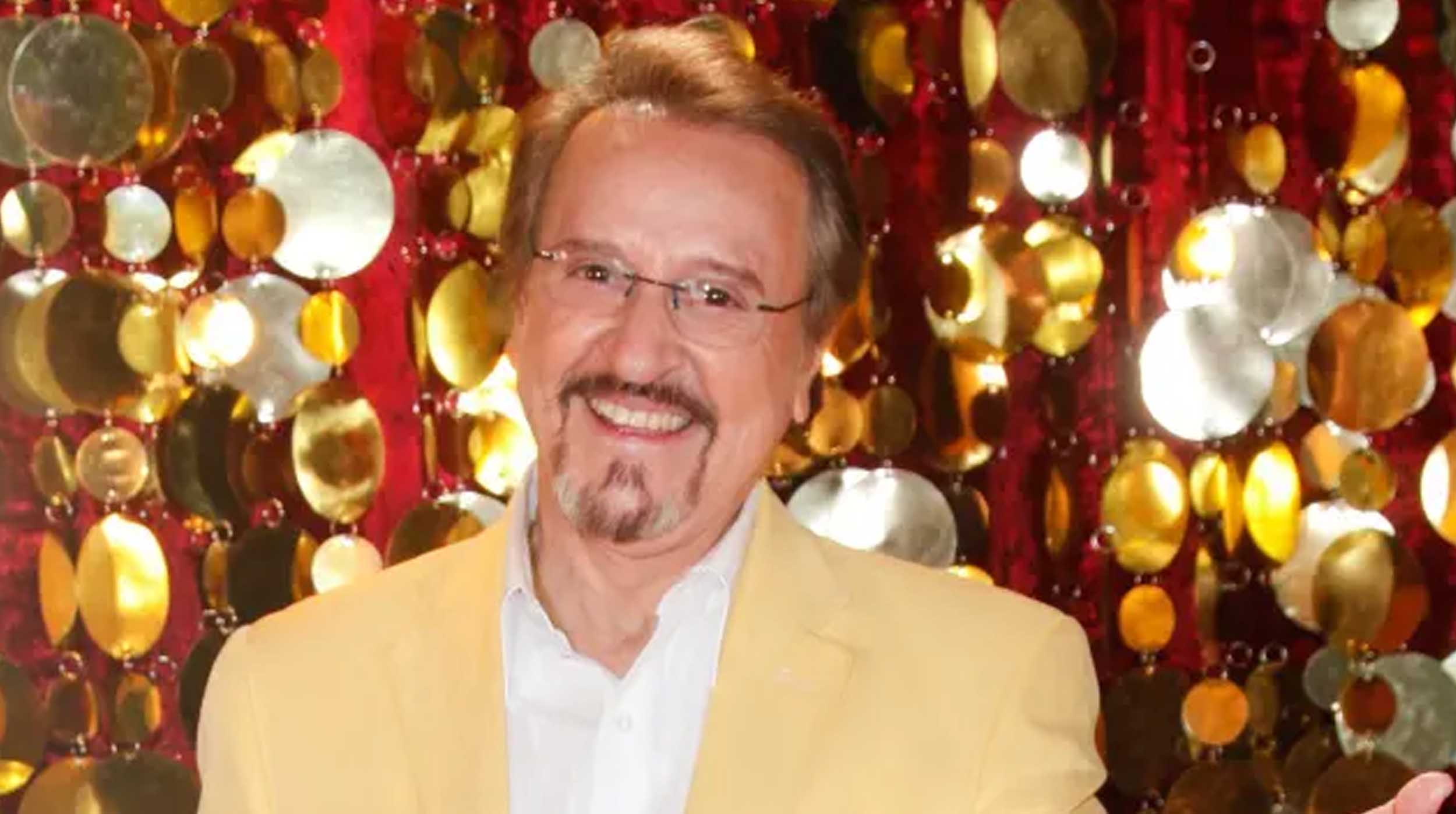 Carlos Villagrán, Kiko de “El Chavo del 8”, revela que padece cáncer de próstata post thumbnail image