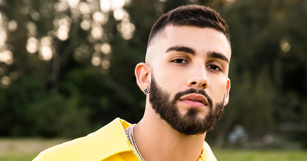 Manuel Turizo es criticado por besar a su mamá en la boca post thumbnail image
