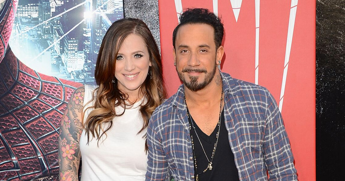 AJ McLean de los Backstreet Boys anuncia su divorcio tras un año de separación post thumbnail image