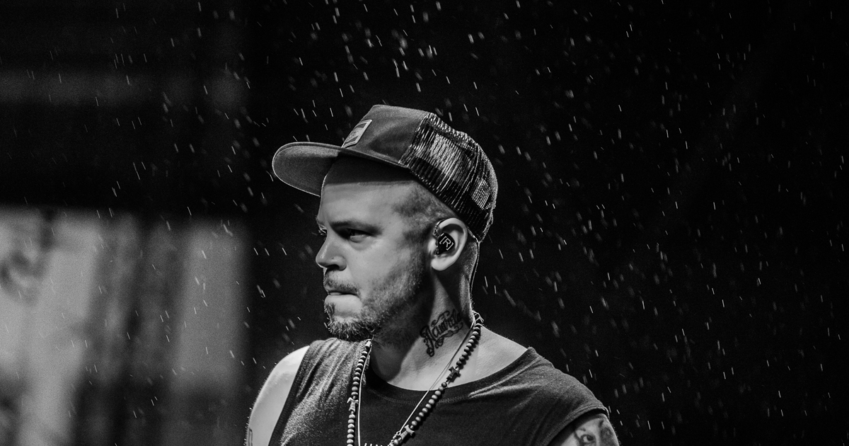 Residente anuncia su nuevo álbum “Las Letras Ya No Importan” y sugiere posible despedida de la música post thumbnail image