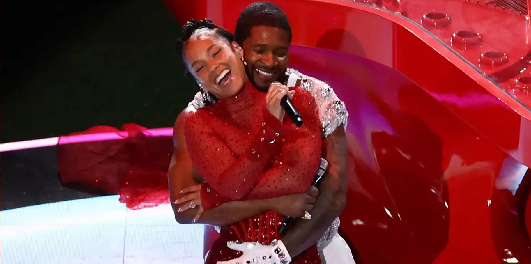 (Video) Polémica tras atrevido abrazo de Usher a Alicia Keys durante el Super Bowl 2024 post thumbnail image