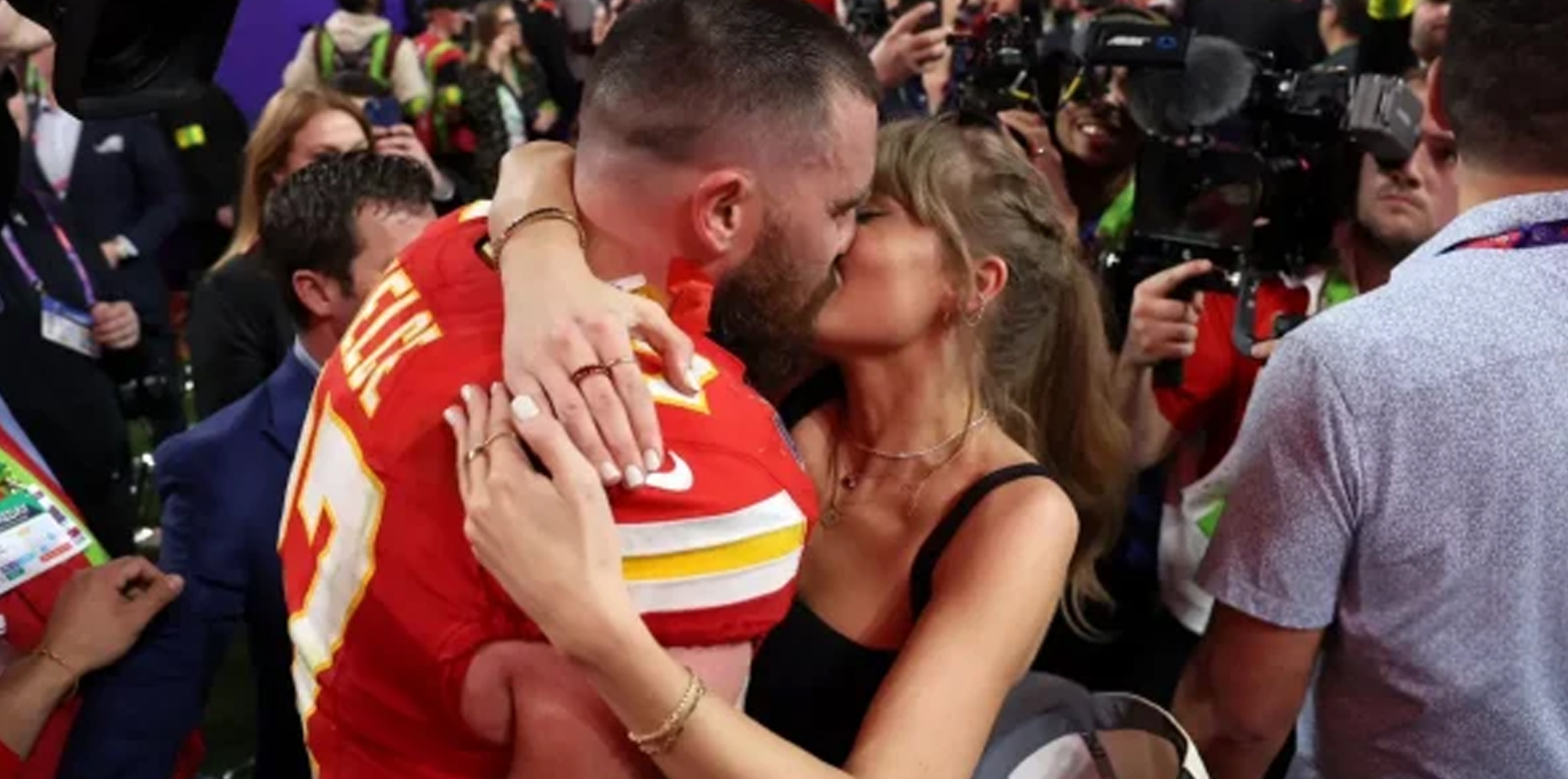 Advierten a Taylor Swift sobre las “reds flags” de Travis Kelce en el Super Bowl (Video) post thumbnail image