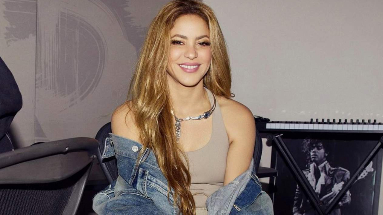 Shakira Celebra su cumpleaños número 47 con un mensaje que desata especulaciones sobre su relación con Piqué post thumbnail image