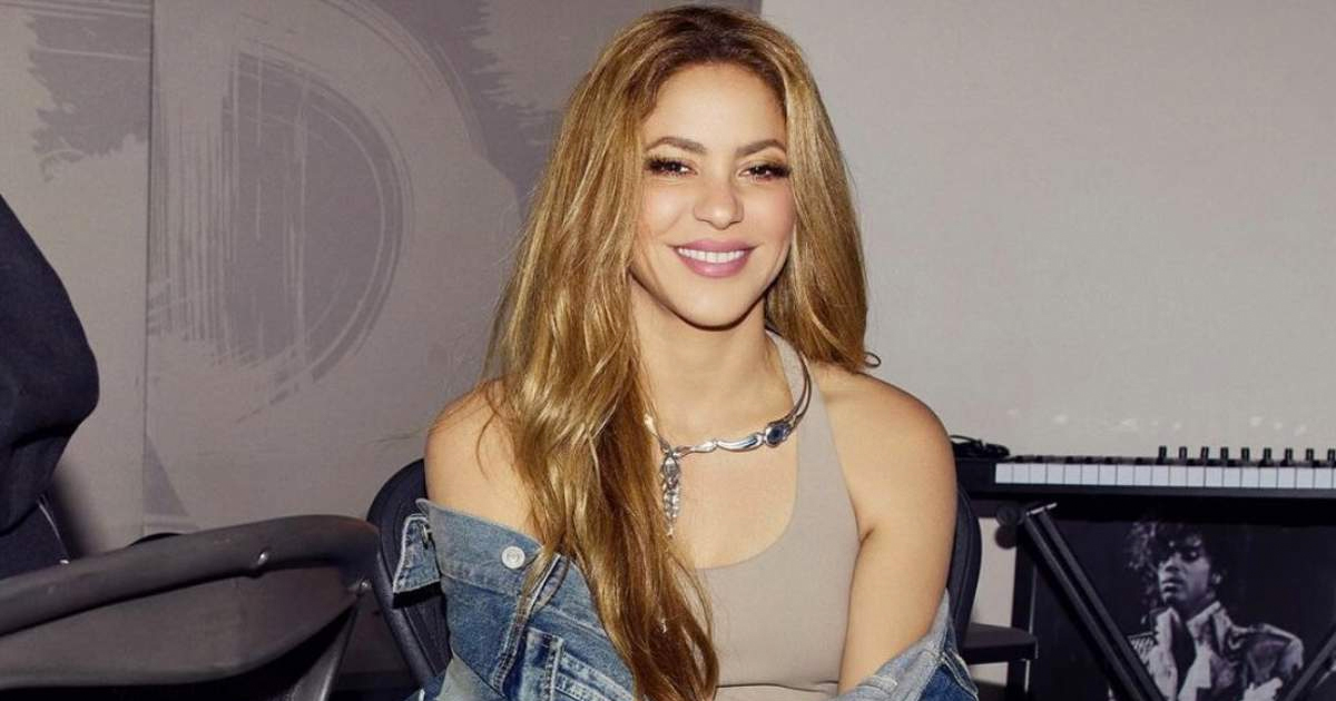 Shakira anuncia lista de canciones y colaboradores para su nuevo álbum “Las Mujeres Ya No Lloran” aquí te contamos todo post thumbnail image