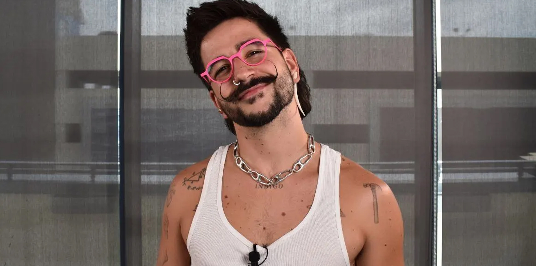 Camilo responde a criticas sobre el nombre de su segundo bebé “Amaranto” post thumbnail image