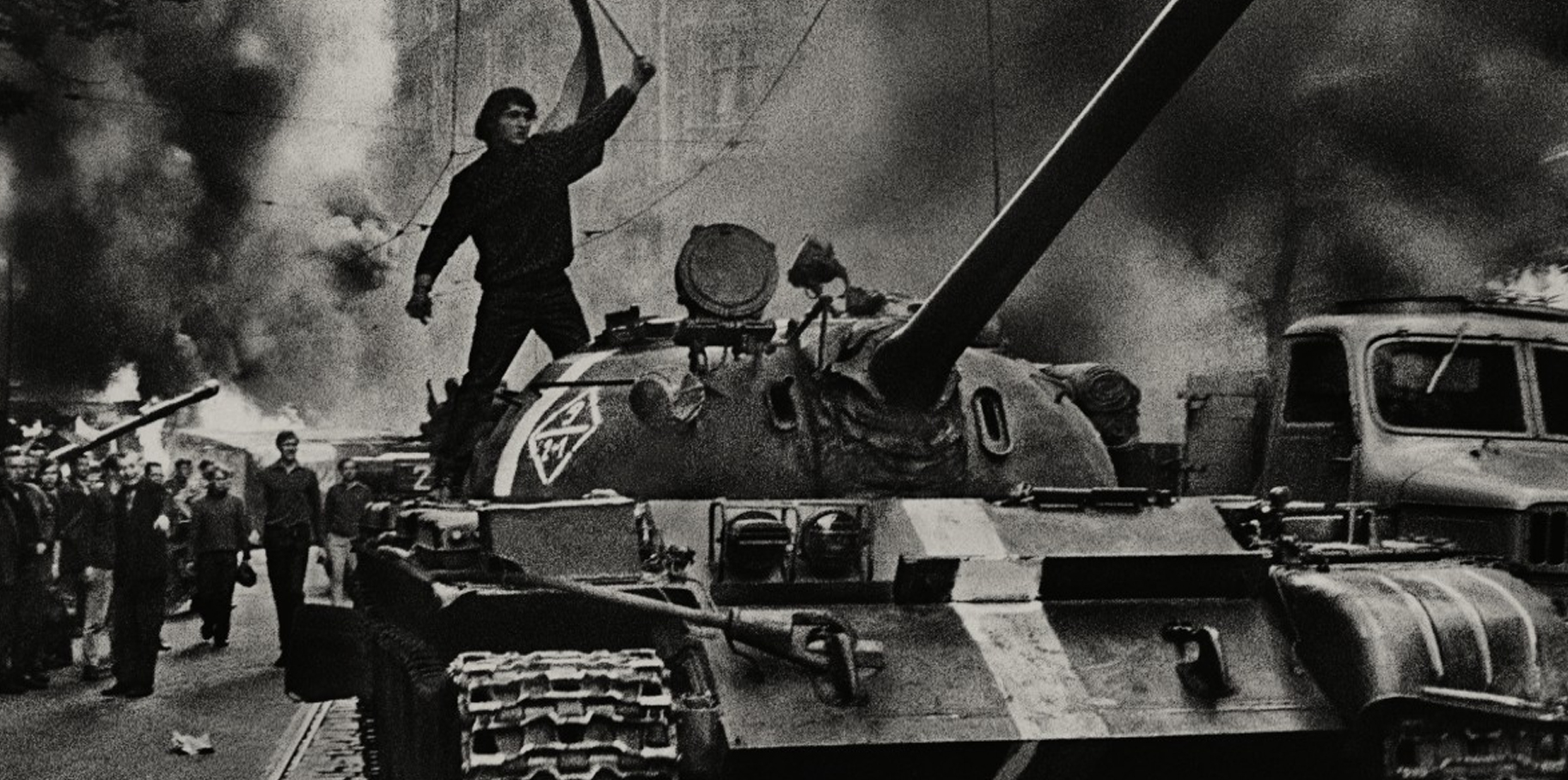 Brian Knappenberger explorará la Guerra Fría en nuevo documental post thumbnail image