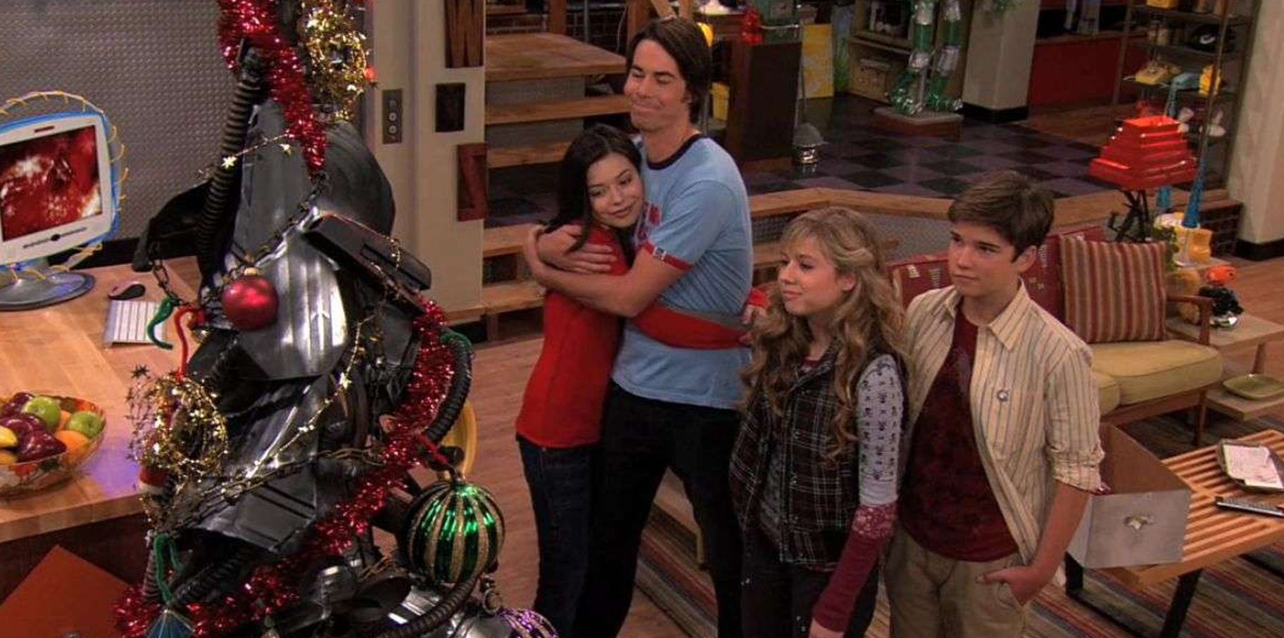 Usuarios de redes sociales elogian a Jerry Trainor por proteger al elenco infantil de iCarly de Dan Schneider post thumbnail image
