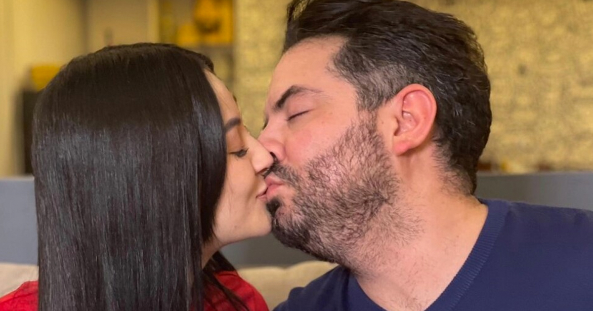“Aprendí grabandome” José Eduardo Derbez revela Insólita estrategia para mejorar su vida íntima (Video) post thumbnail image