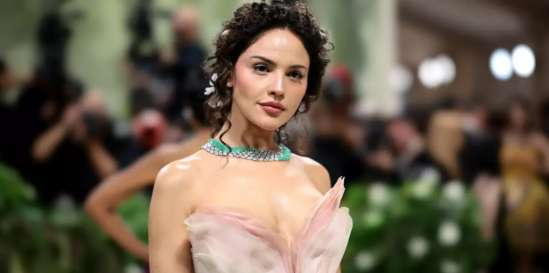 “No siento el amor de vuelta” Eiza González asegura no sentirse querida por el público Mexicano (Video) post thumbnail image