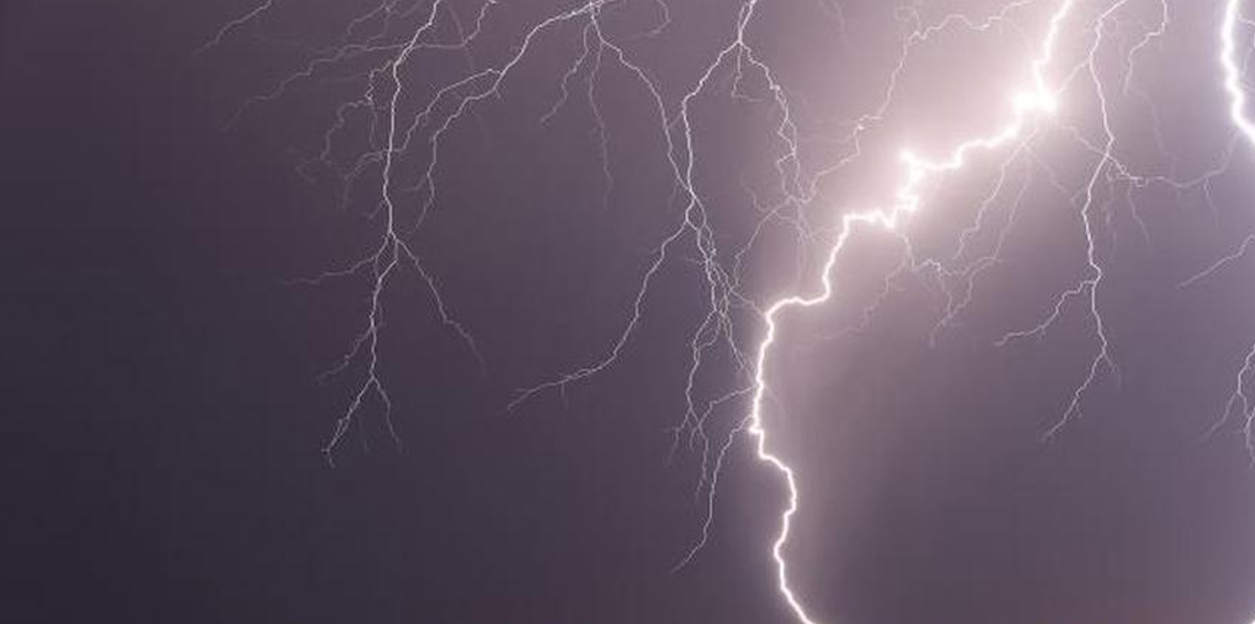 ¿Qué probabilidad hay de qué un rayo caiga a una persona y que ocurre en el cuerpo? post thumbnail image
