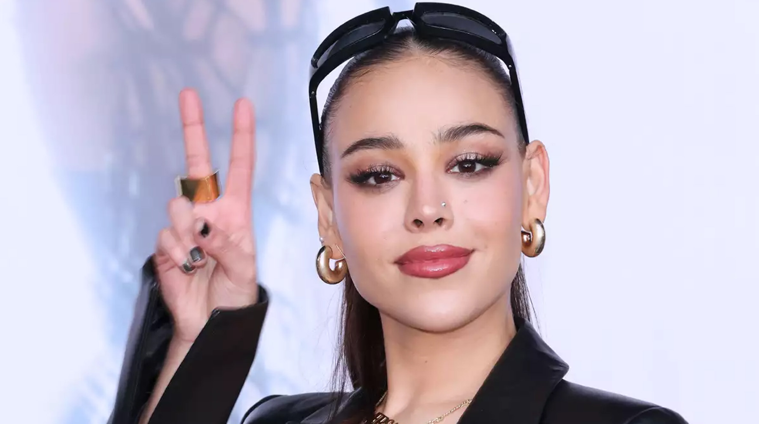 Danna Paola Anuncia su Nuevo Documental “Tenemos que Hablar” post thumbnail image