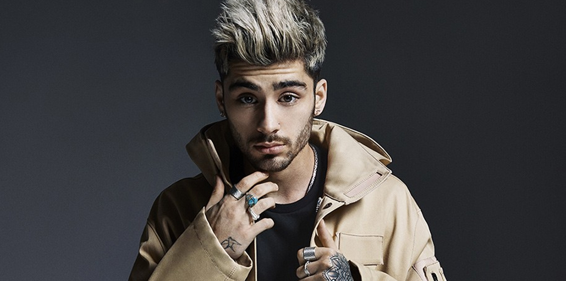 Zayn Malik sorprende con nuevo look en evento de moda en Nueva York, así es como luce post thumbnail image
