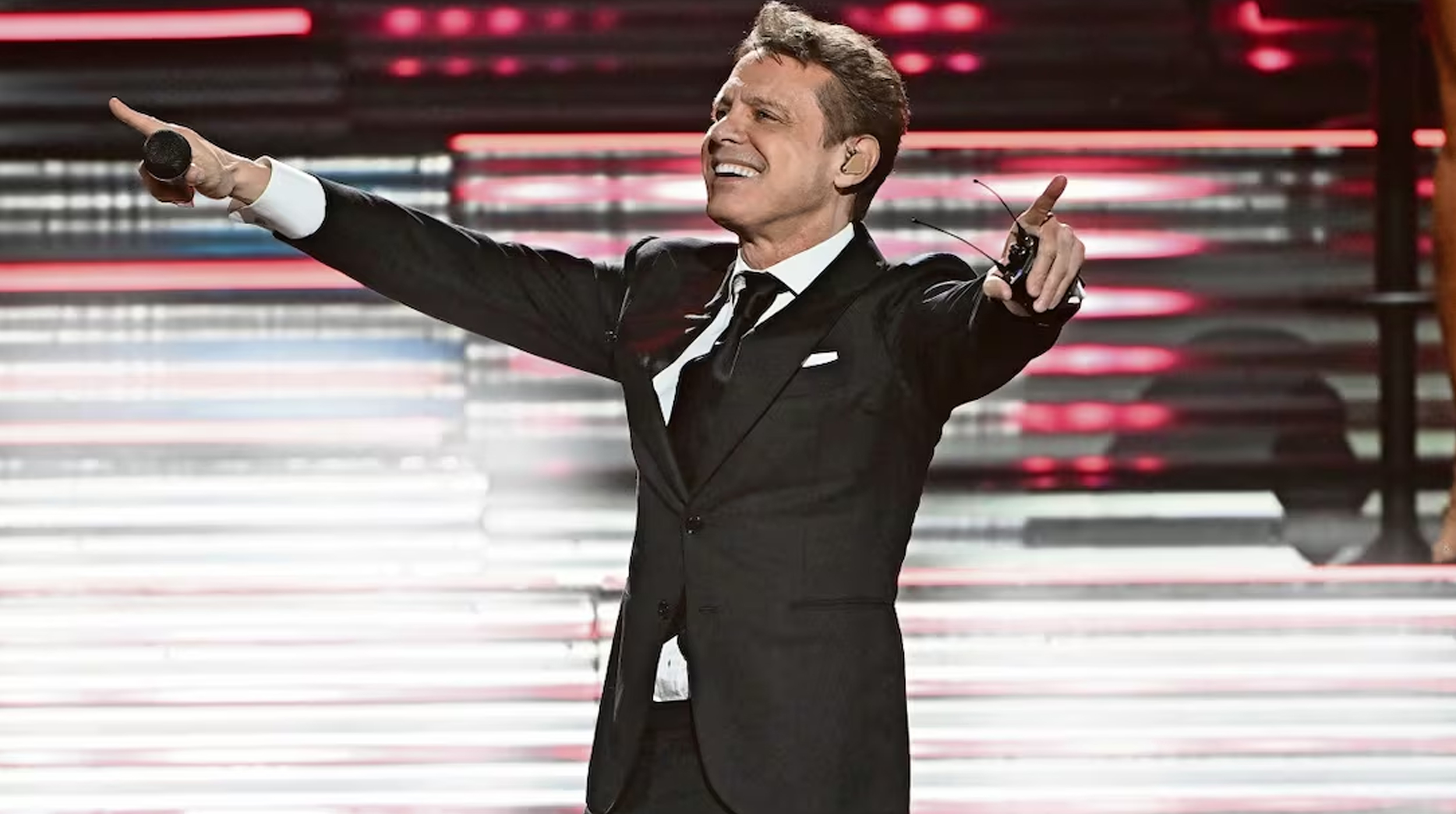 ¡El Sol vuelve a brillar en la Ciudad de México! Luis Miguel confirma concierto histórico en el Estadio GNP Seguros post thumbnail image