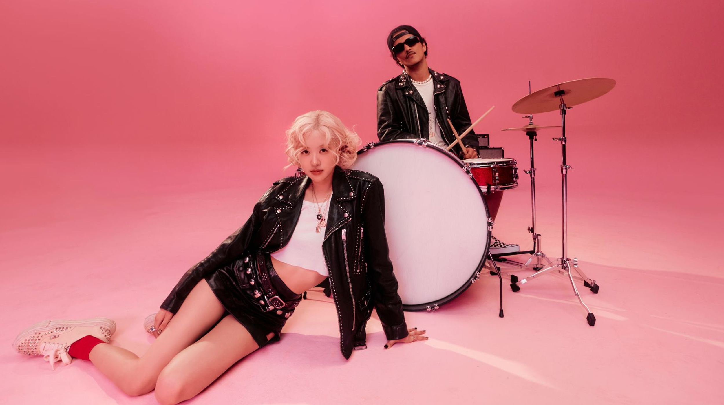 Rosé y Bruno Mars hacen historia con ‘APT’: 500 millones de reproducciones en YouTube en tiempo récord post thumbnail image