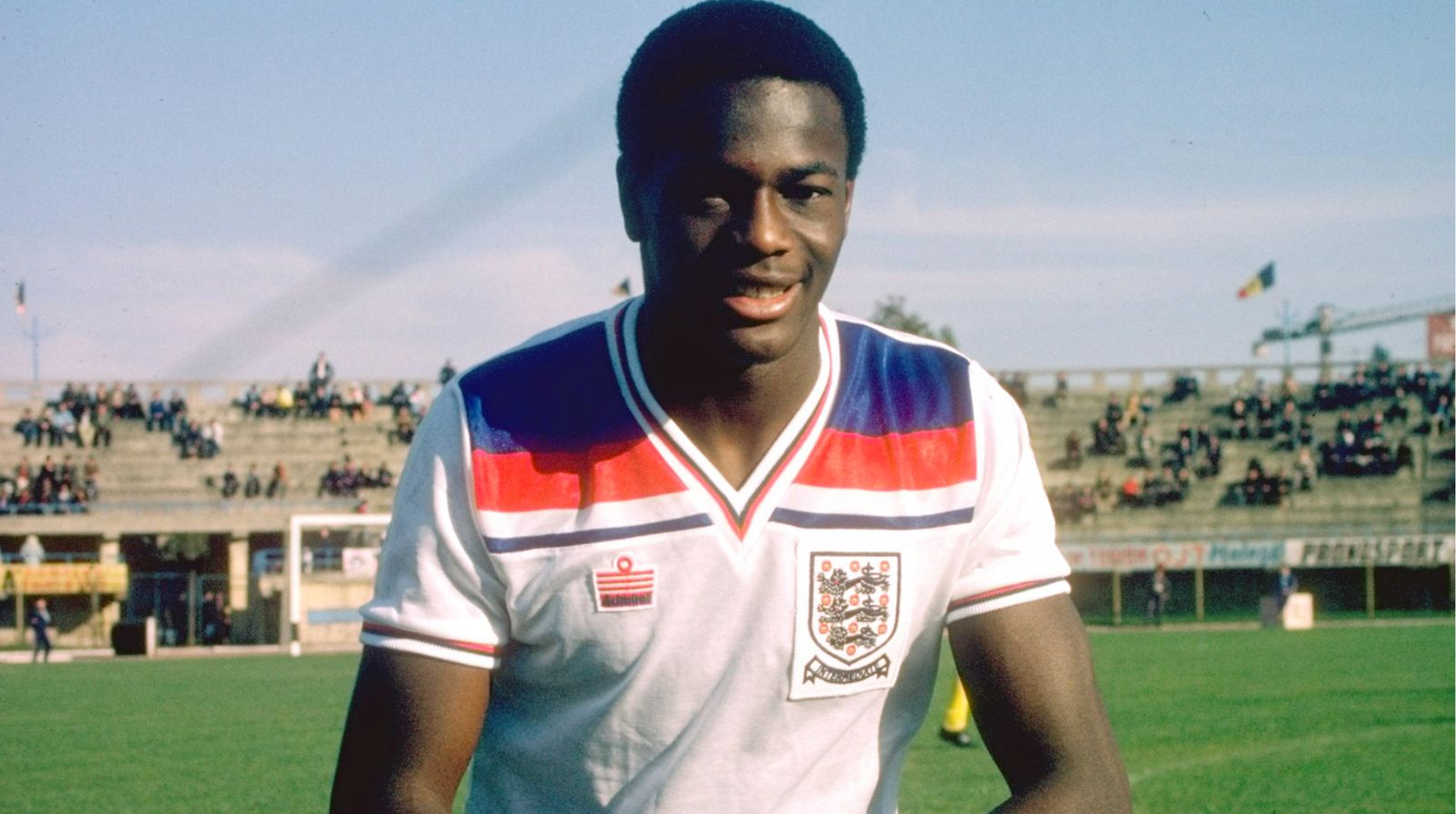 Día Internacional Contra la Homofobia en el Fútbol: Homenaje a Justin Fashanu. post thumbnail image