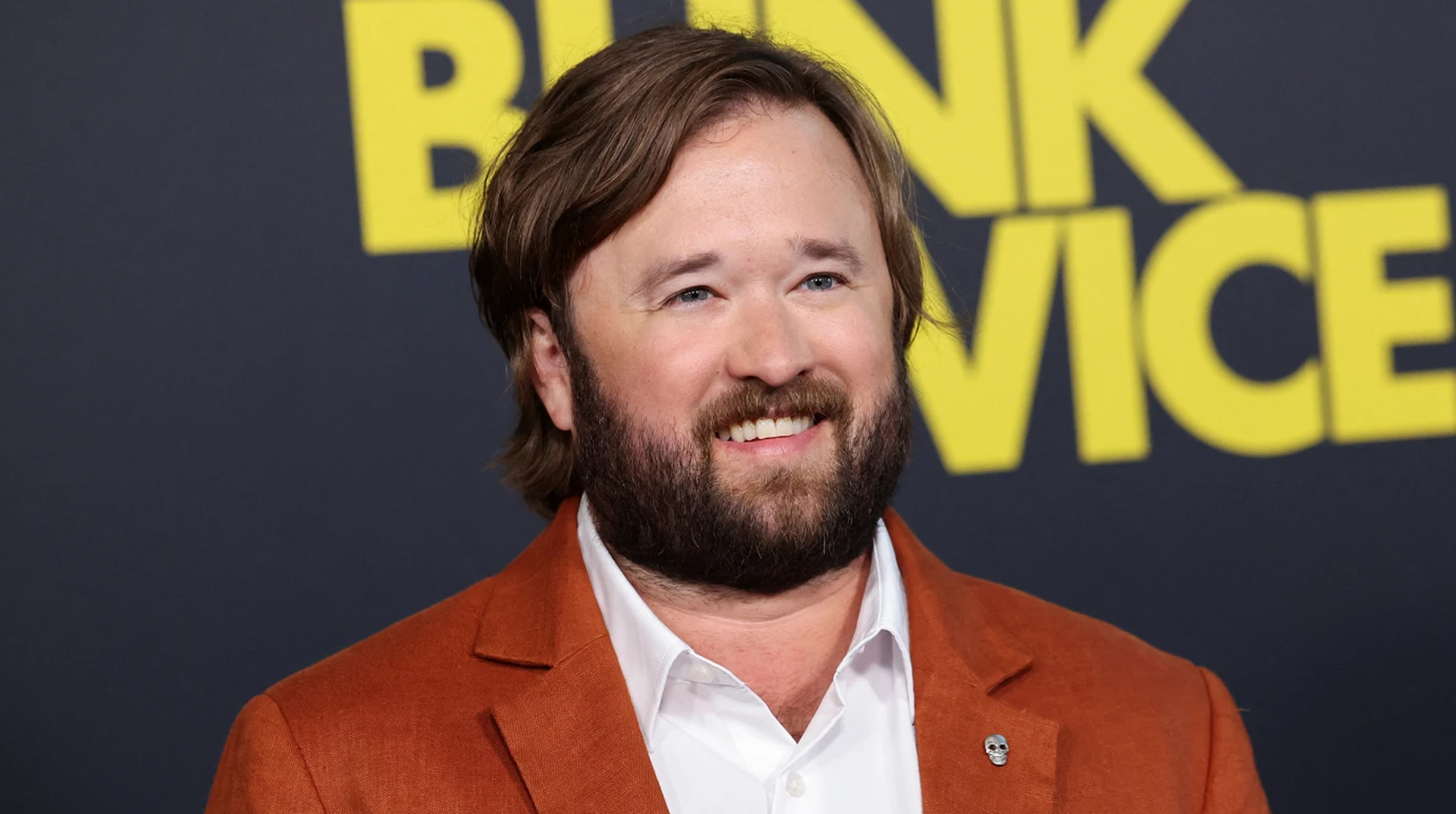 Entre sustancias, insultos y remordimiento el oscuro episodio de Haley Joel Osment post thumbnail image