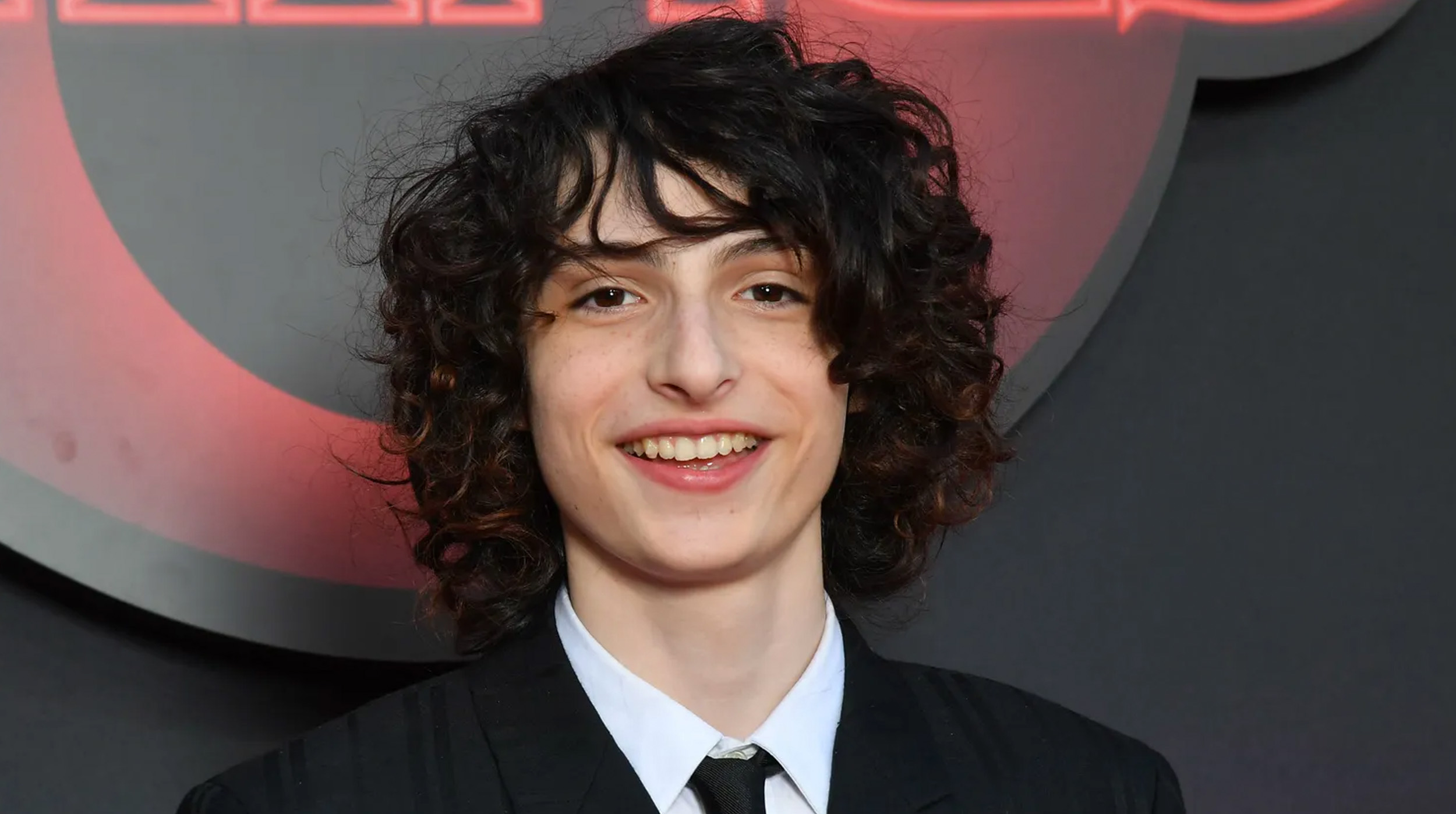 ¿Fama de susto? Finn Wolfhard confiesa que iría a terapia si pudiera reiniciar su carrera post thumbnail image
