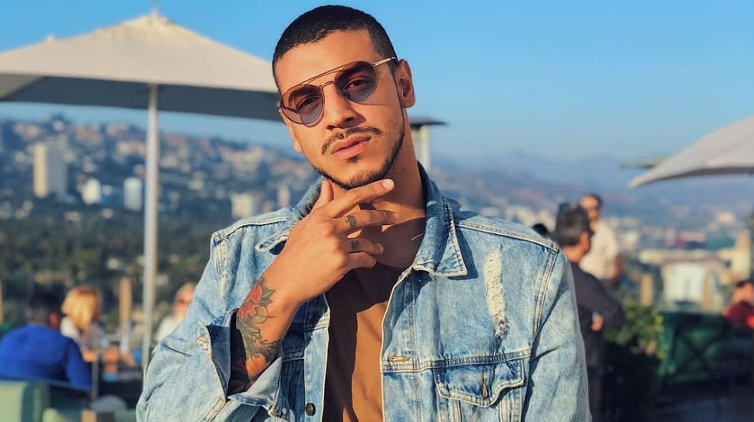 🎙️ Manuel Medrano: pop romántico con alma de trovador post thumbnail image
