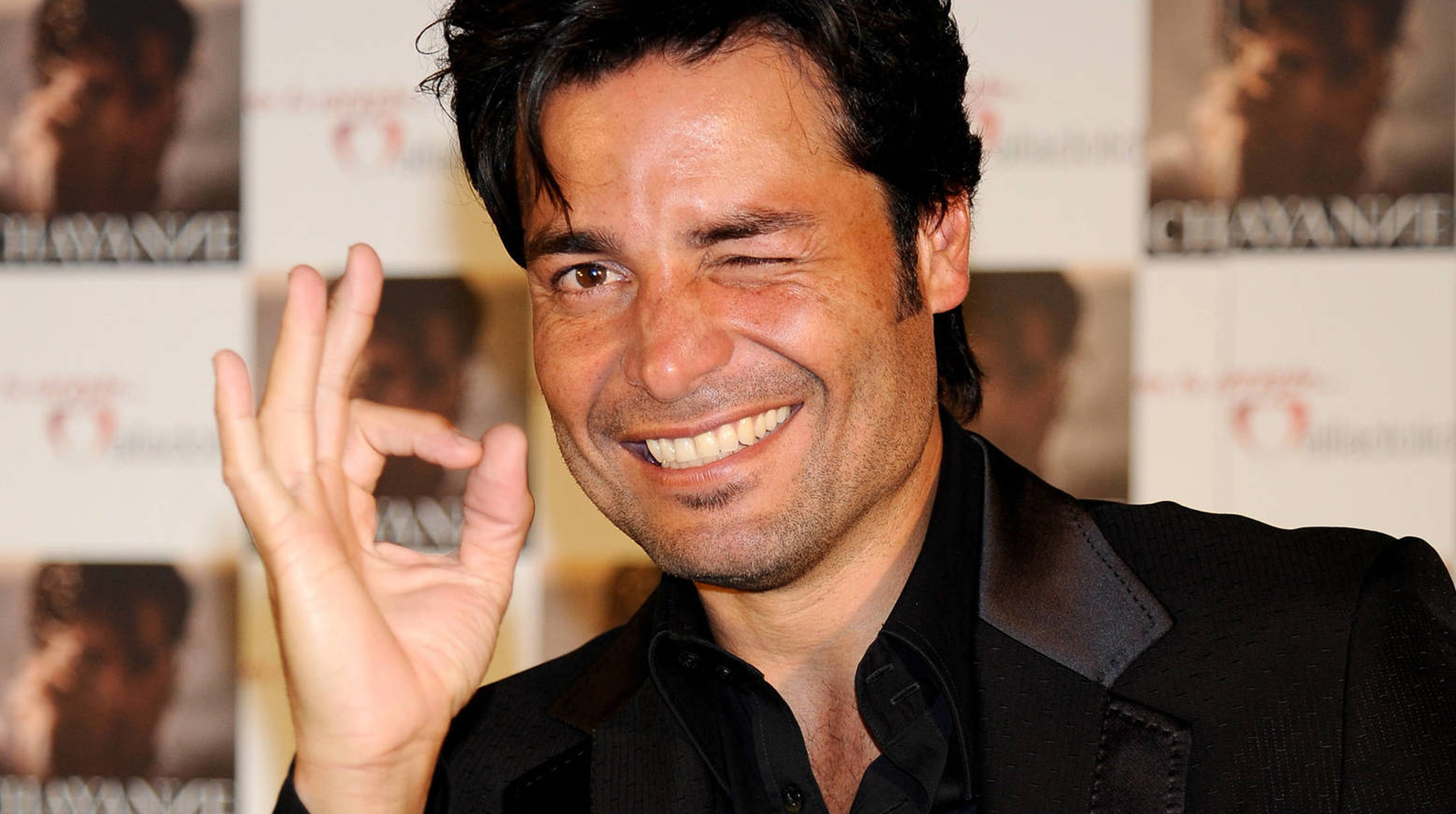 PETA pide a Chayanne cambiar el nombre de su éxito “Torero” por “Bombero” para no enaltecer la tauromaquia post thumbnail image