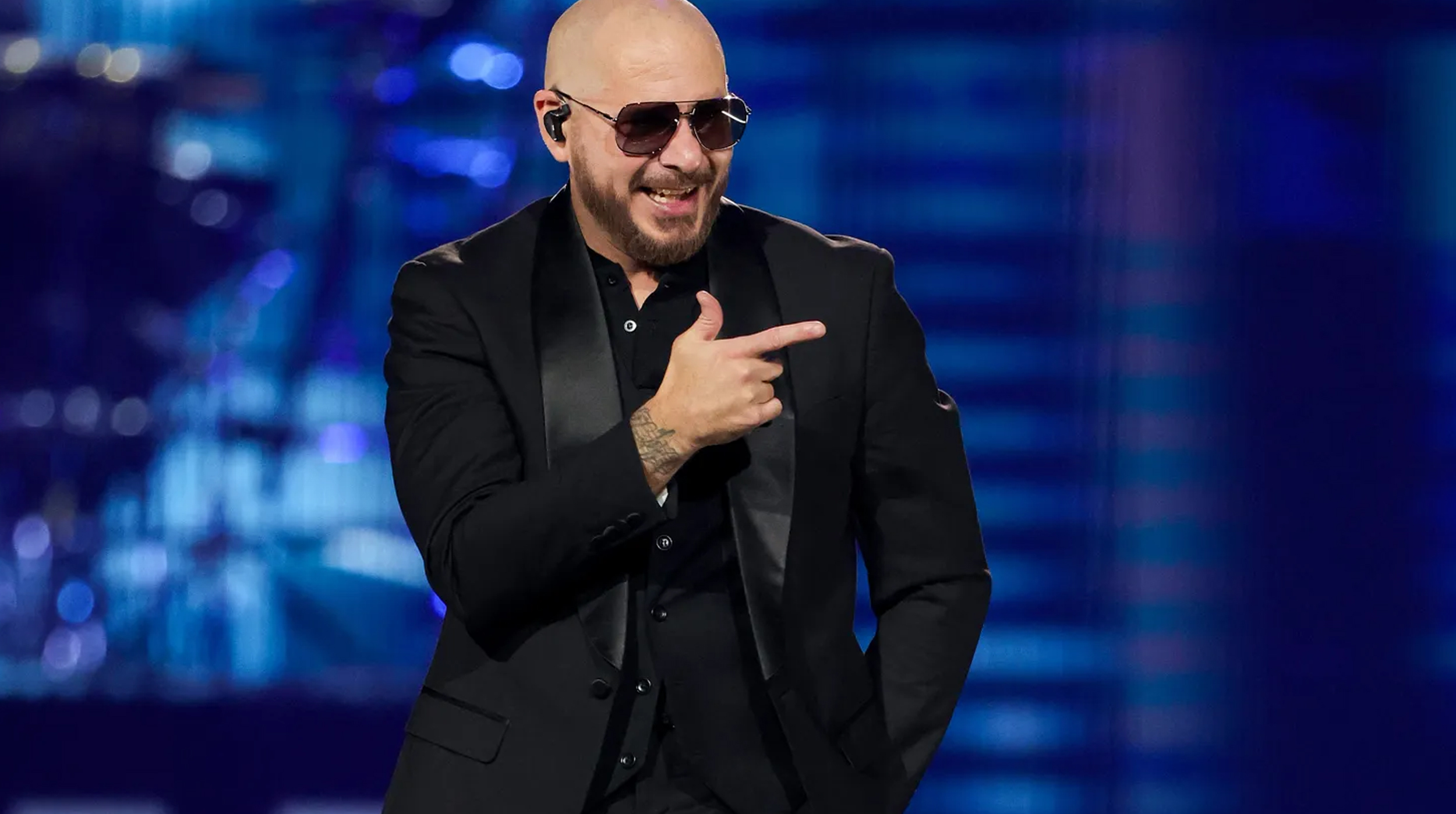Pitbull anuncia su candidatura a la alcaldía de Miami post thumbnail image