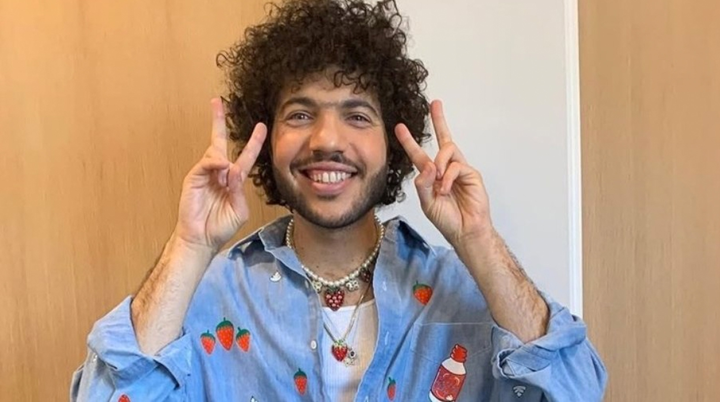 De “aww” a “wtf”: Benny Blanco pasa de novio tierno a pesadilla post thumbnail image