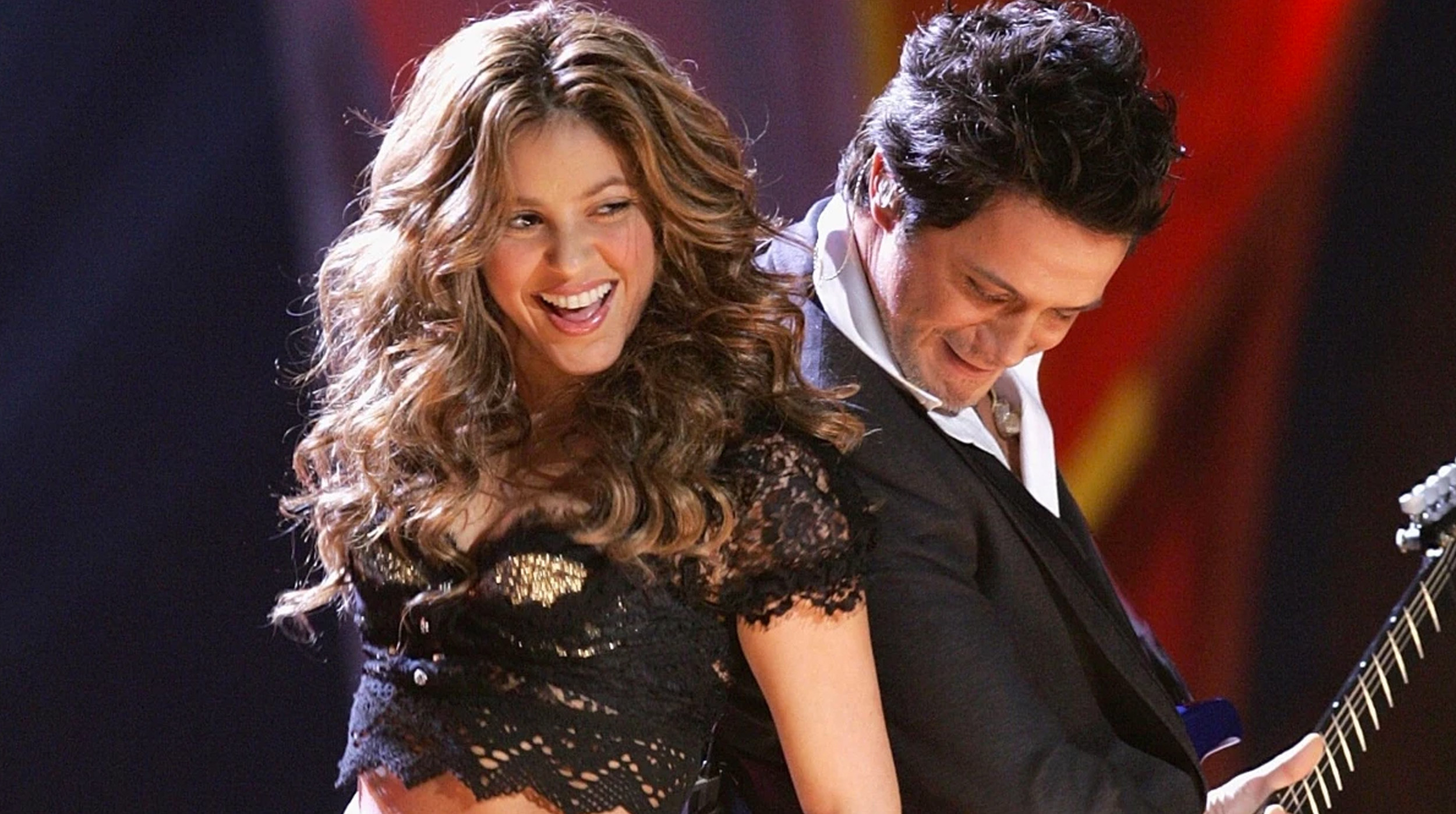 Alejandro Sanz le lanza intenso mensaje a Shakira… ¡y a su novia no le encantó la idea! 🐺💔🔥 post thumbnail image