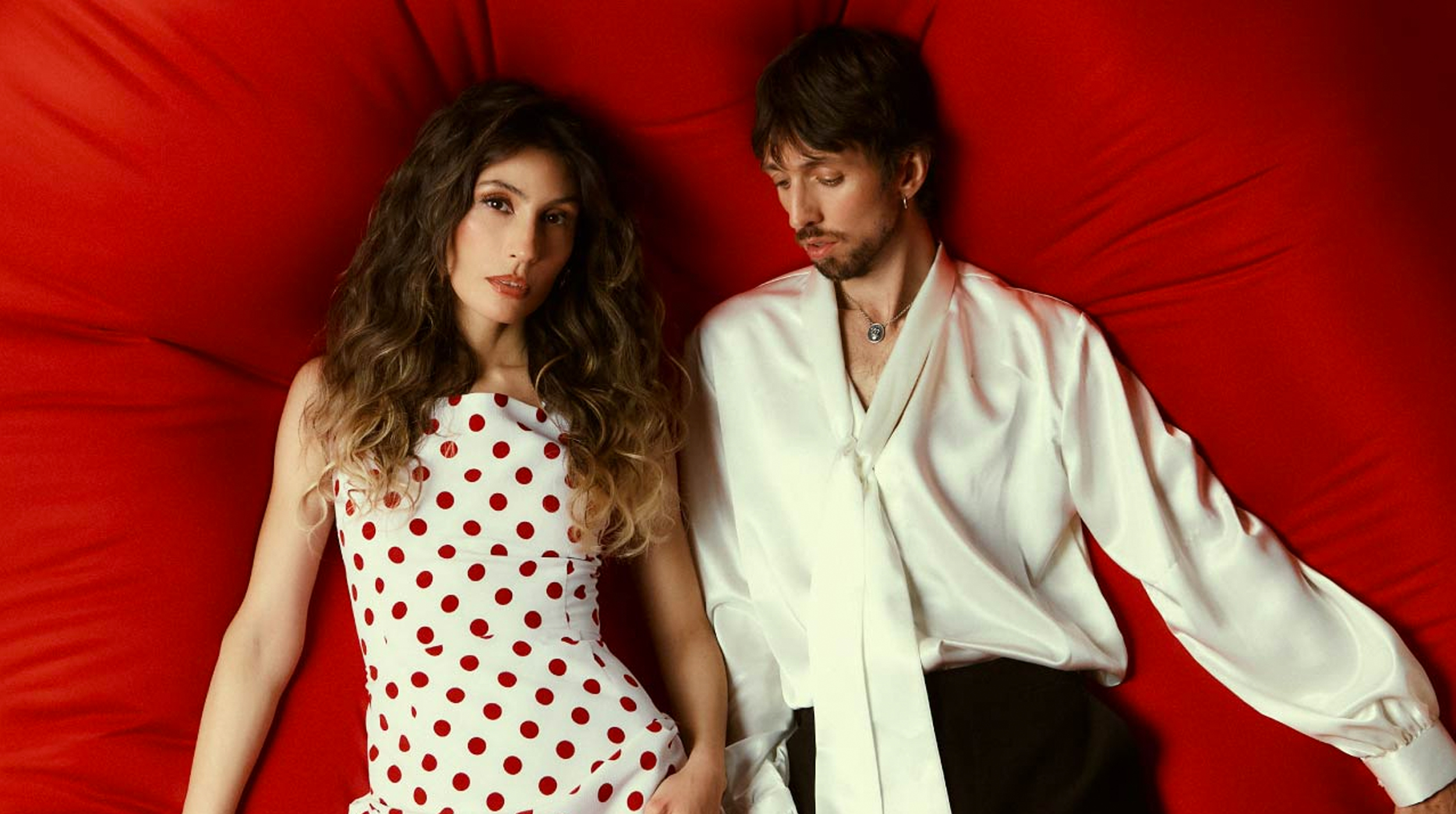 Esteman y Daniela Spalla rompen su pacto en El Acuerdo: una balada entre el amor y el desencanto 🎭💔 post thumbnail image