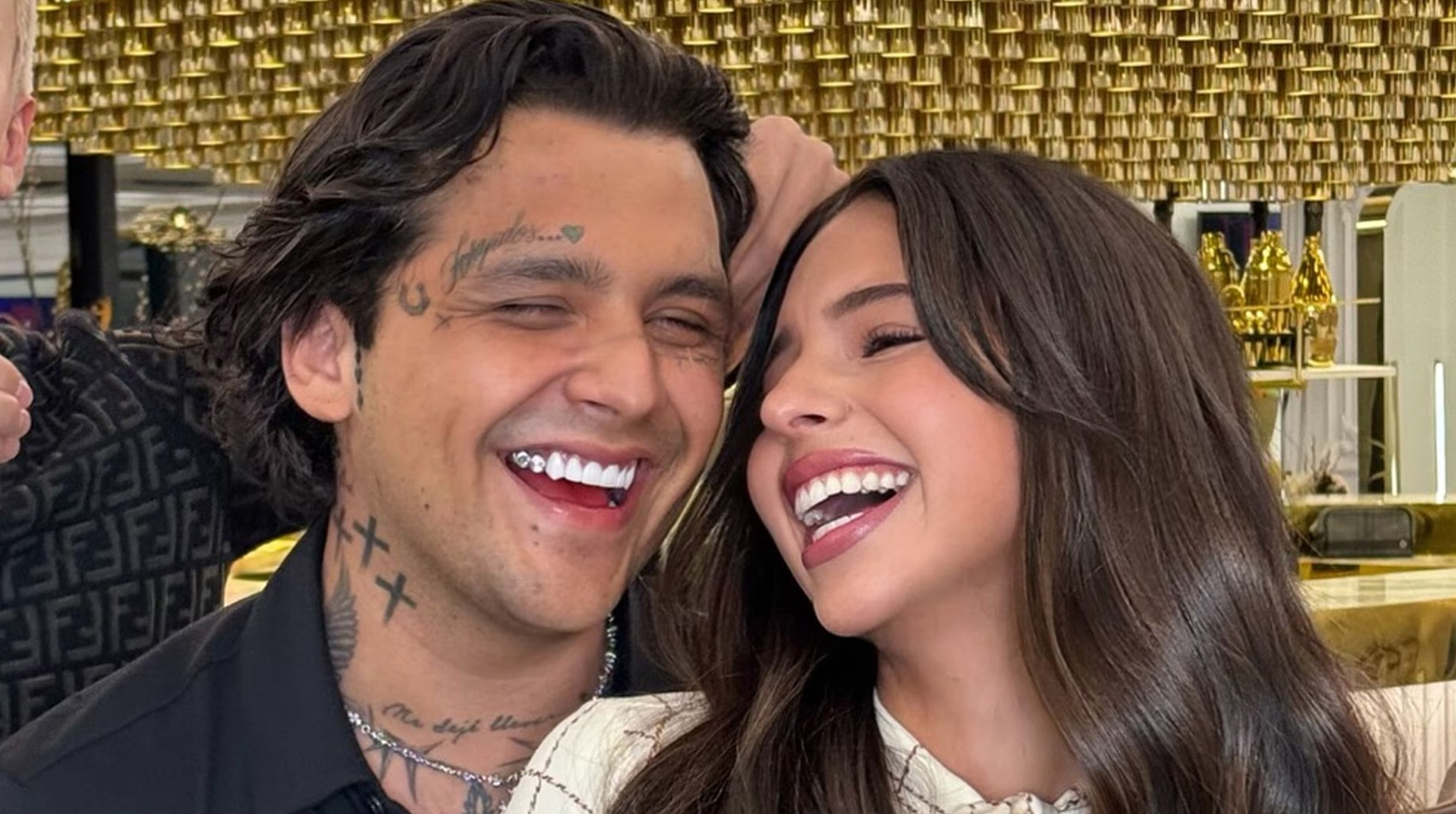 Christian Nodal enfrenta críticas pero recibe respaldo de Ángela Aguilar y su familia en el Hollywood Bowl post thumbnail image