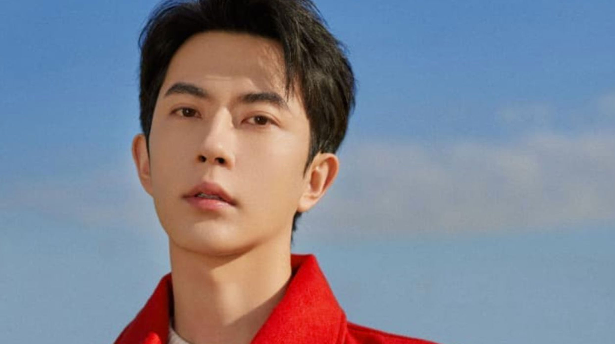 Yu Menglong, actor y cantante chino, muere tras caer de edificio en Pekín post thumbnail image
