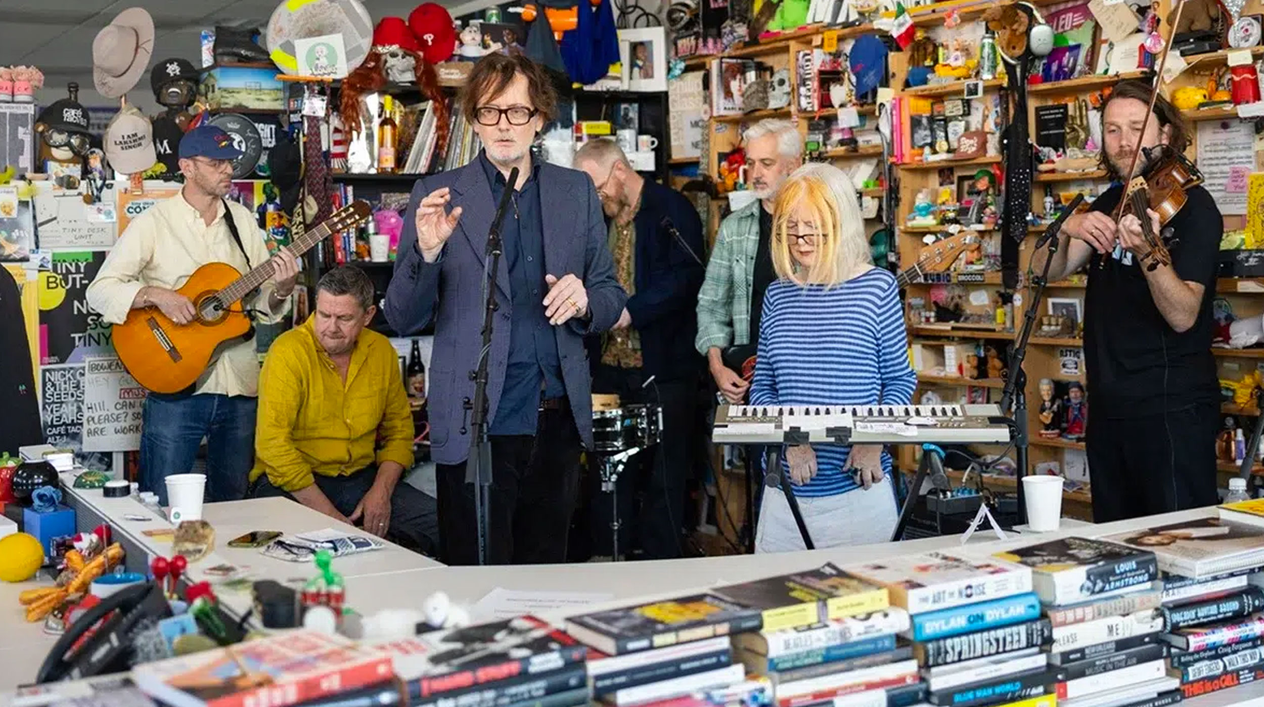 Pulp rinde tributo a su legado en un gran Tiny Desk Concert post thumbnail image