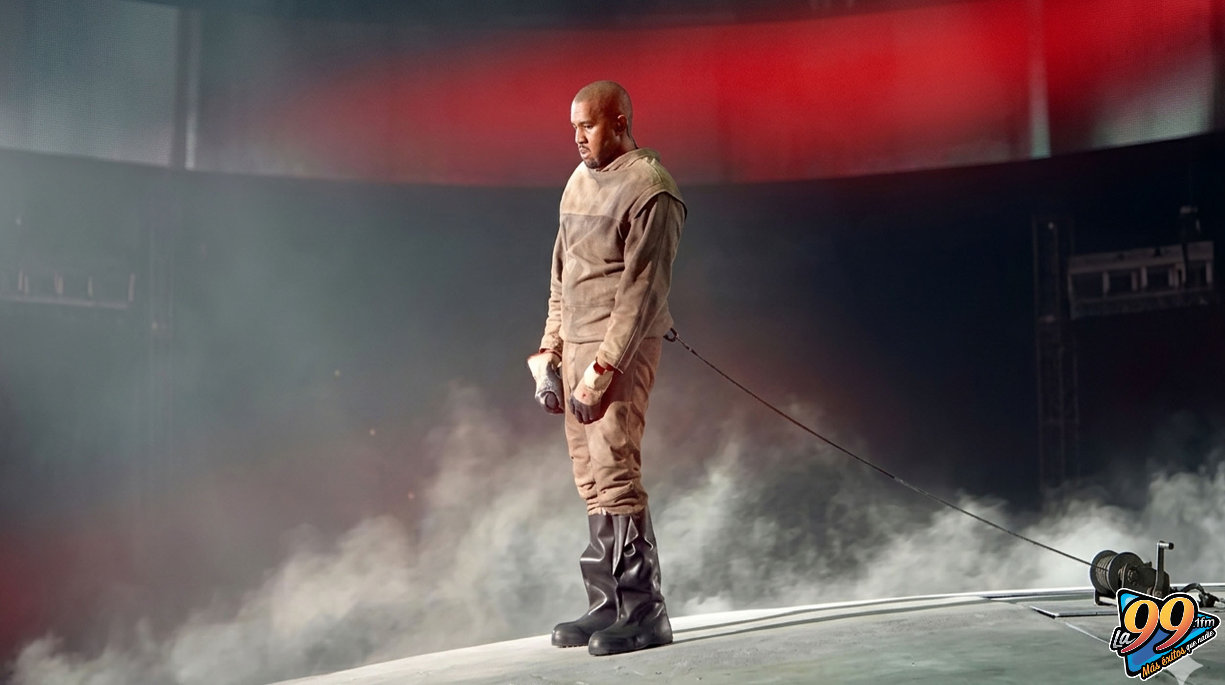 ¡Histórico! Kanye West rompe récord de recaudación con 18 millones de dólares en una sola noche post thumbnail image
