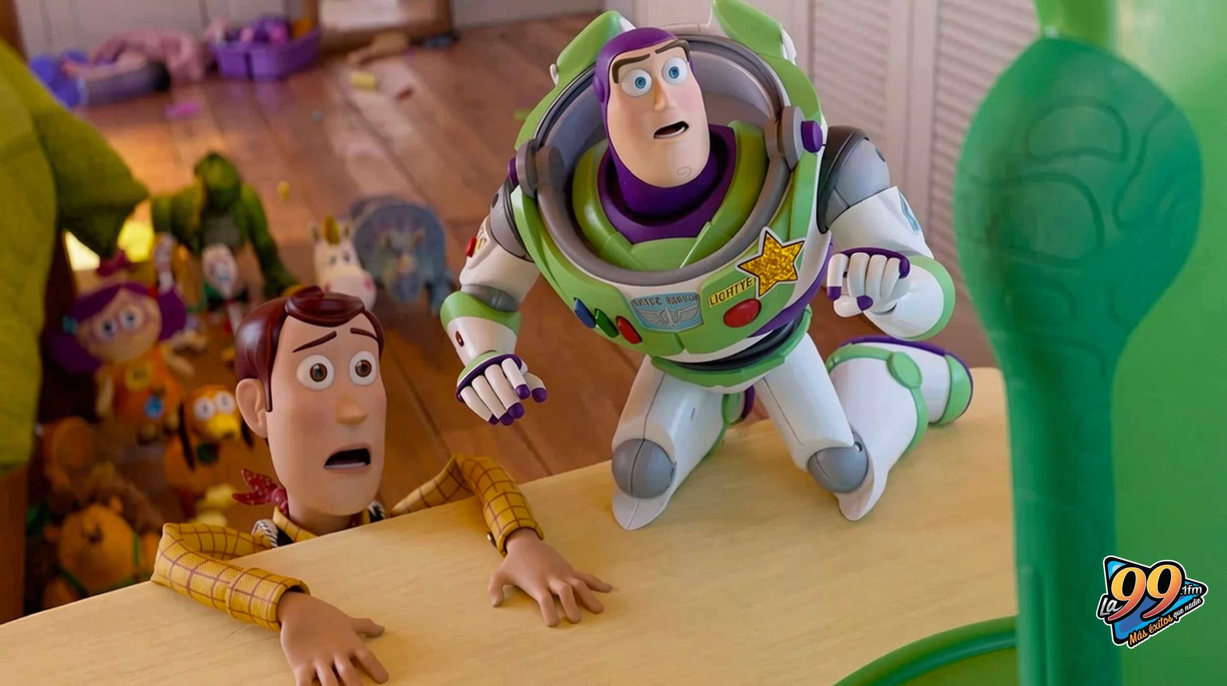 El secreto espacial: La figura real detrás del legendario Buzz Lightyear post thumbnail image