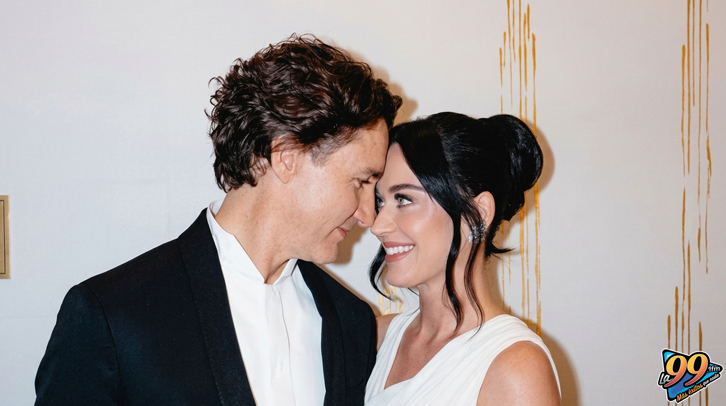 ¡Katy Perry debuta en la alfombra roja con Justin Trudeau y lo llama el amor de su vida! post thumbnail image