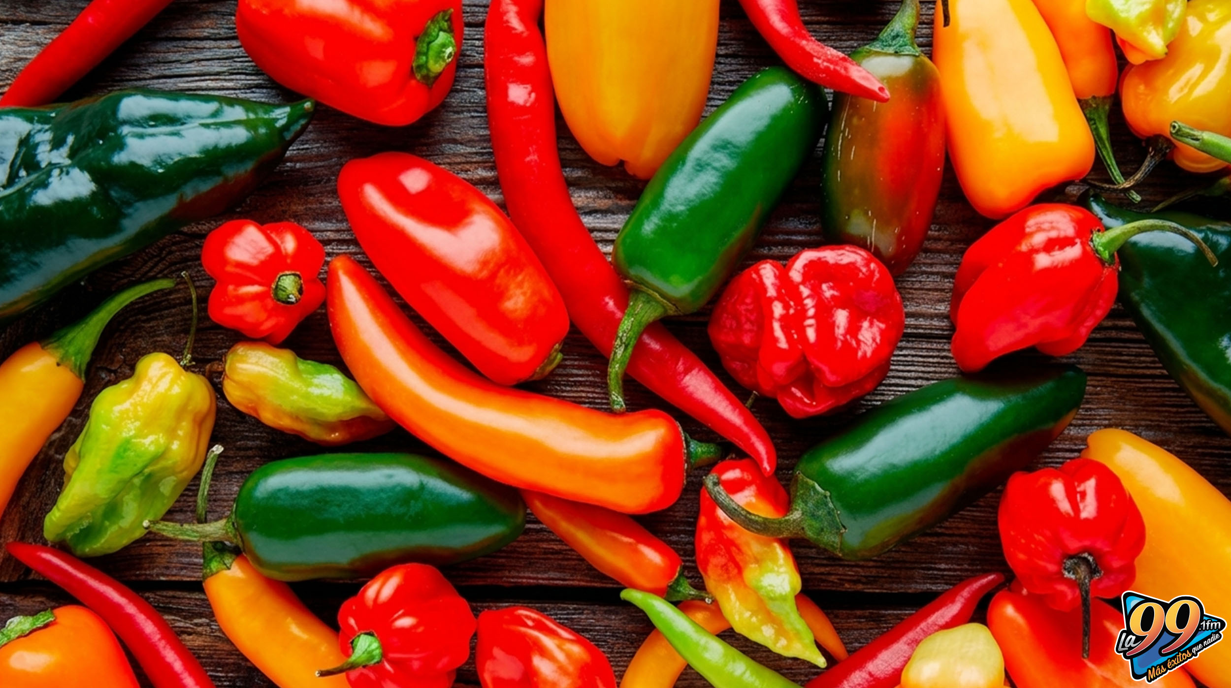 ¡Picoso pero sabroso! La loca ciencia de por qué amamos el picante aunque nos haga sufrir post thumbnail image